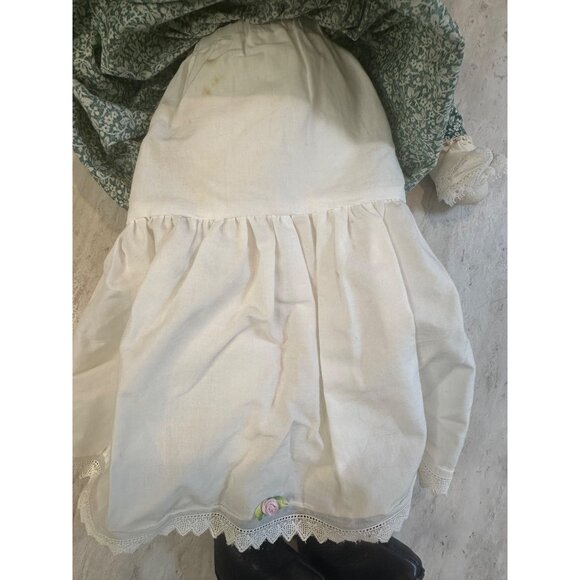 Handmade Vintage Rag Doll In Green Floral Dress & Lace Trim By Cattle Kate Jacks - Picture 7 of 11
